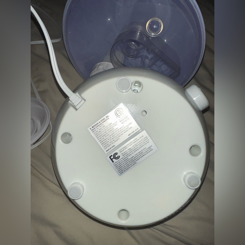 Color Changing Humidifier - Picture 8 of 16